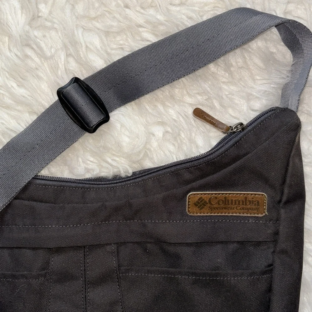 Columbia Sportswear Co. Canvas Crossbody Shoulder Bag - Picture 8 of 16